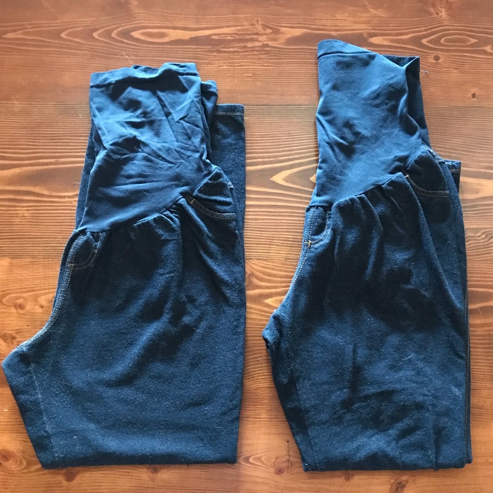 LOT: two pairs of maternity jegginsg